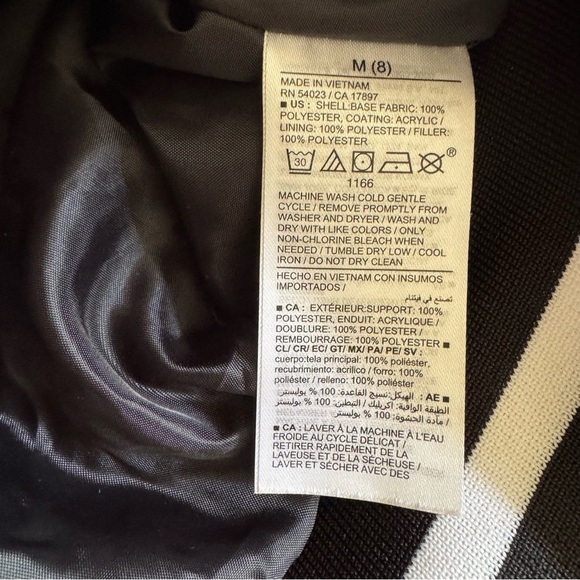 Old Navy Black Bomber Jacket Full Zip Water Resistant Cuff Sleeves Size M 8 - Picture 5 of 5